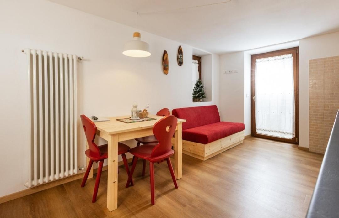 La Marmote Albergo Diffuso Di Paluzza Clome Exterior foto